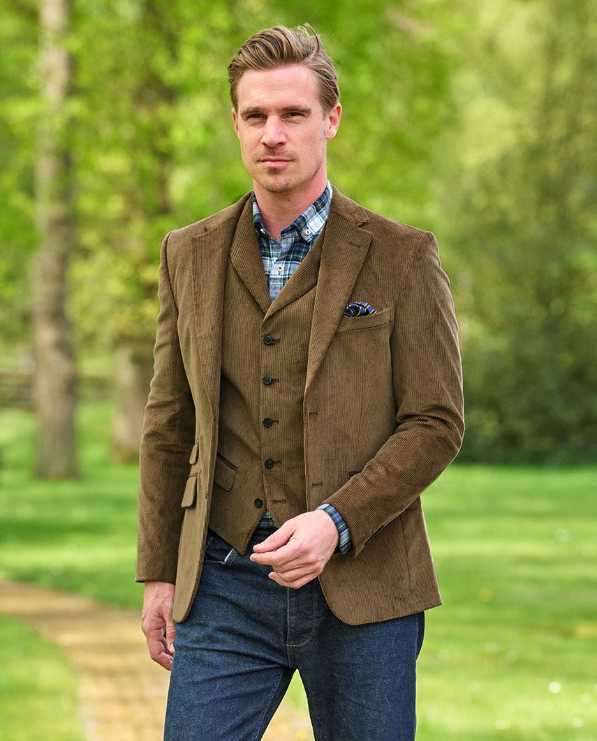 Cordhose und Cord als Stoff: Eigenschaften und Kombination - Wellington of Bilmore