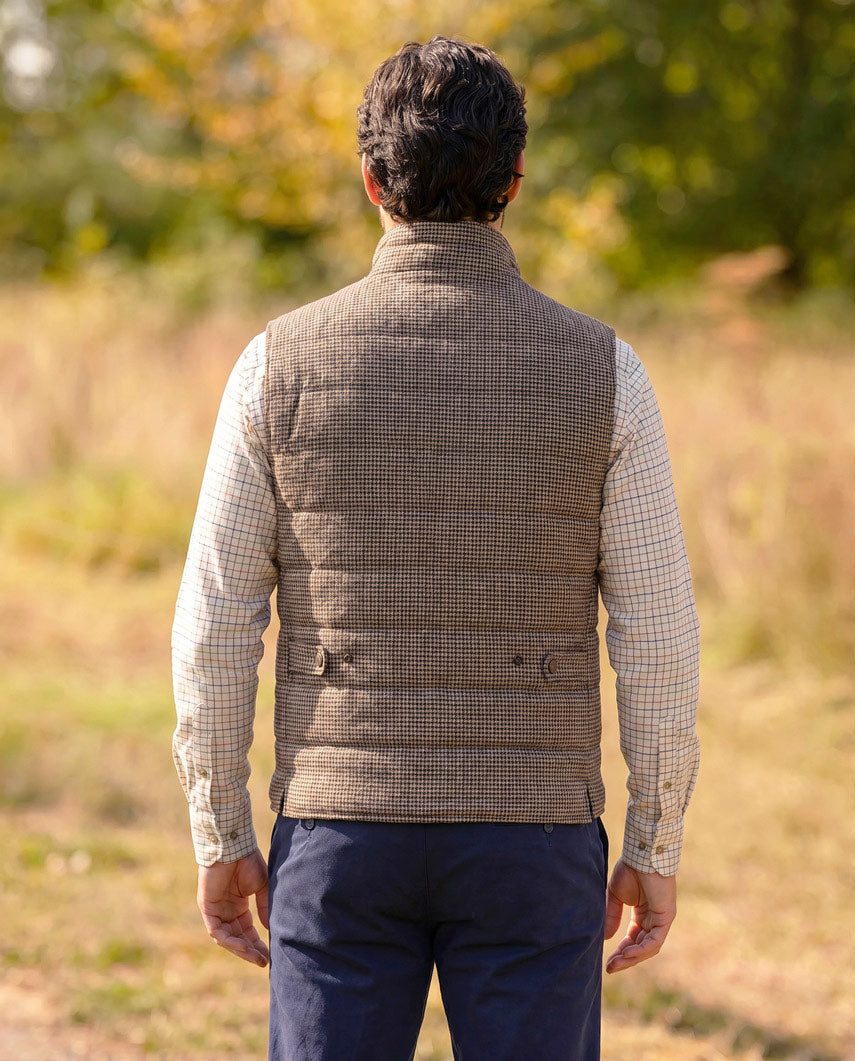 Herren Steppweste ,,Miltown Vest'' im braunen Hahnentritt