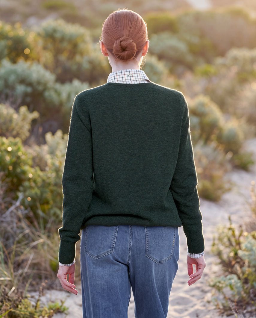 Lamswollen damestrui "Mary" in forrest green, productkaart