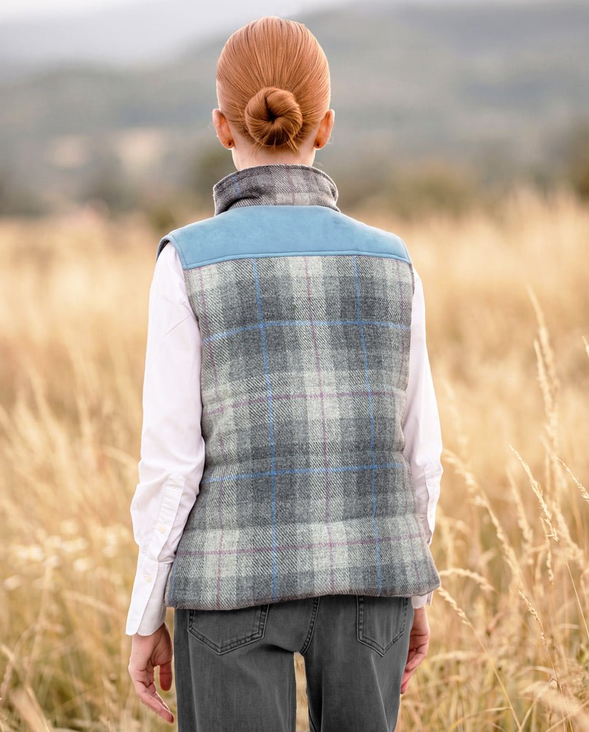 Damen-Steppweste „Lisa“ aus Harris Tweed mit Nappalederbesatz | Queen Check - Wellington of Bilmore