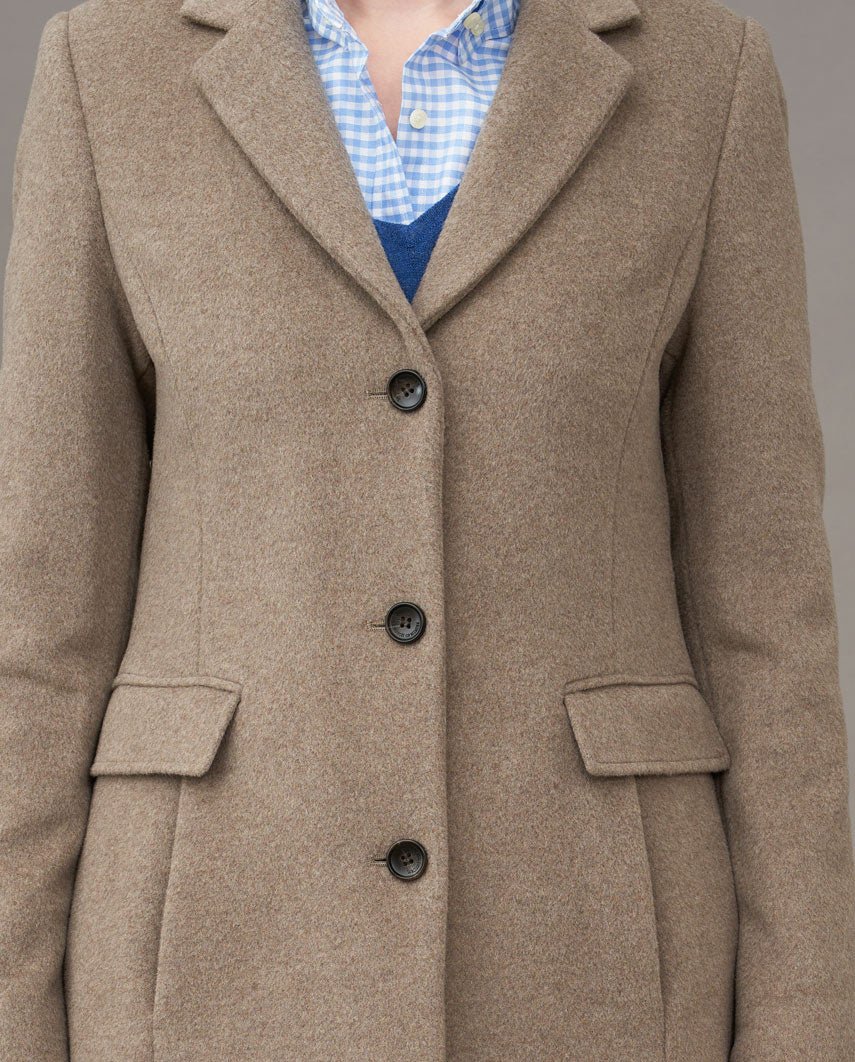Damesjas "Emilia" van wol-kasjmier in taupe - Wellington of Bilmore