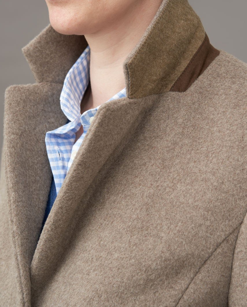 Damesjas "Emilia" van wol-kasjmier in taupe - Wellington of Bilmore