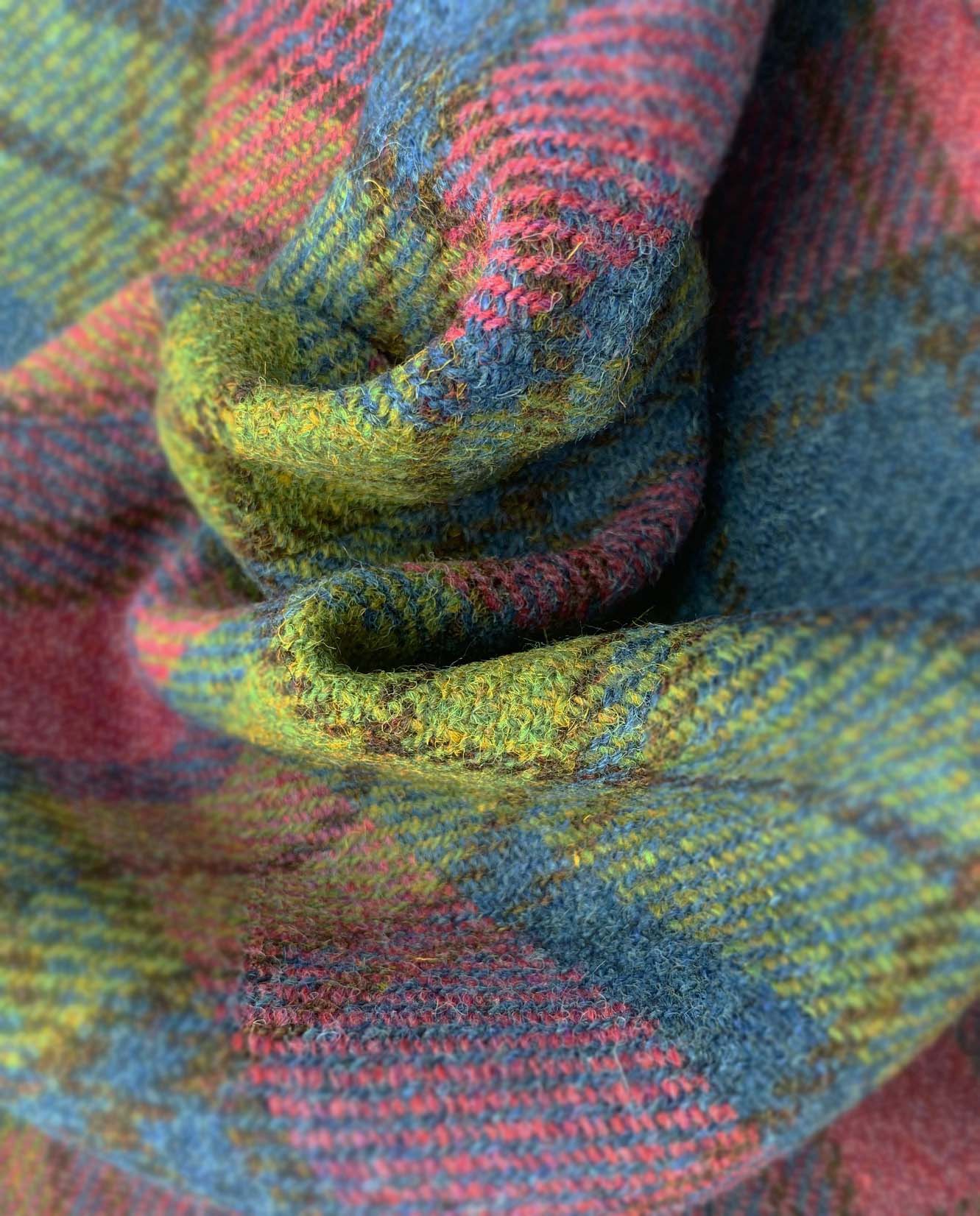 Harris Tweed Weste ''Lea'' in candy check - Wellington of Bilmore
