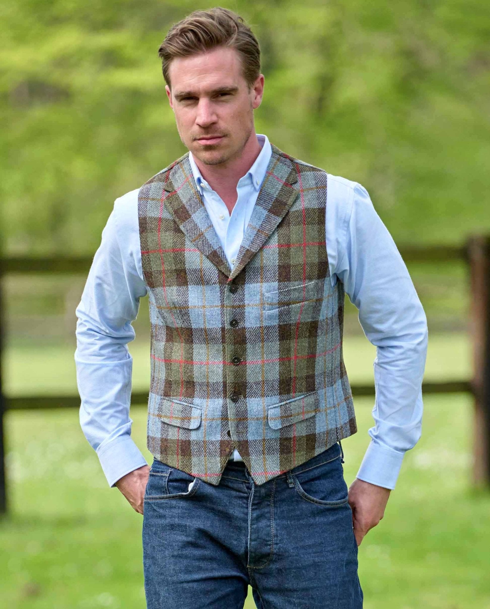 Harris Tweed Weste ''Wales'' im Highland Check - Wellington of Bilmore