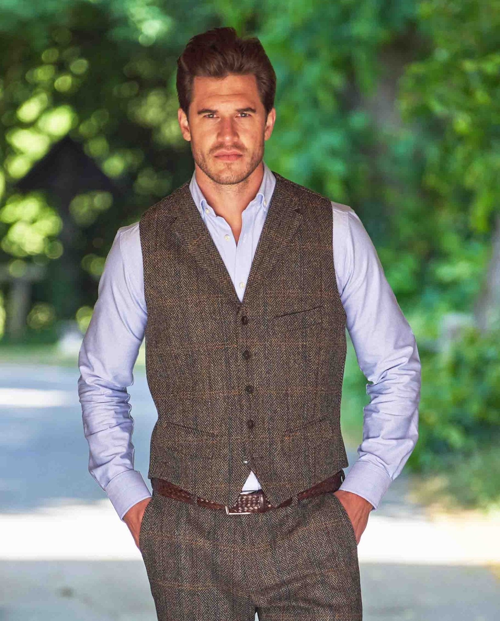 Harris Tweed Weste ''Wales'' in highland green herringbone - Wellington of Bilmore