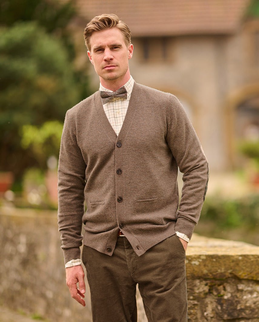 Heren merino vest "The Cardigan" in nutmeg - Wellington of Bilmore