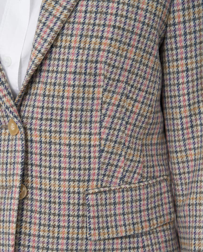 Damenblazer ,,Ami'' aus reiner Schurwolle – Pepita Love Check