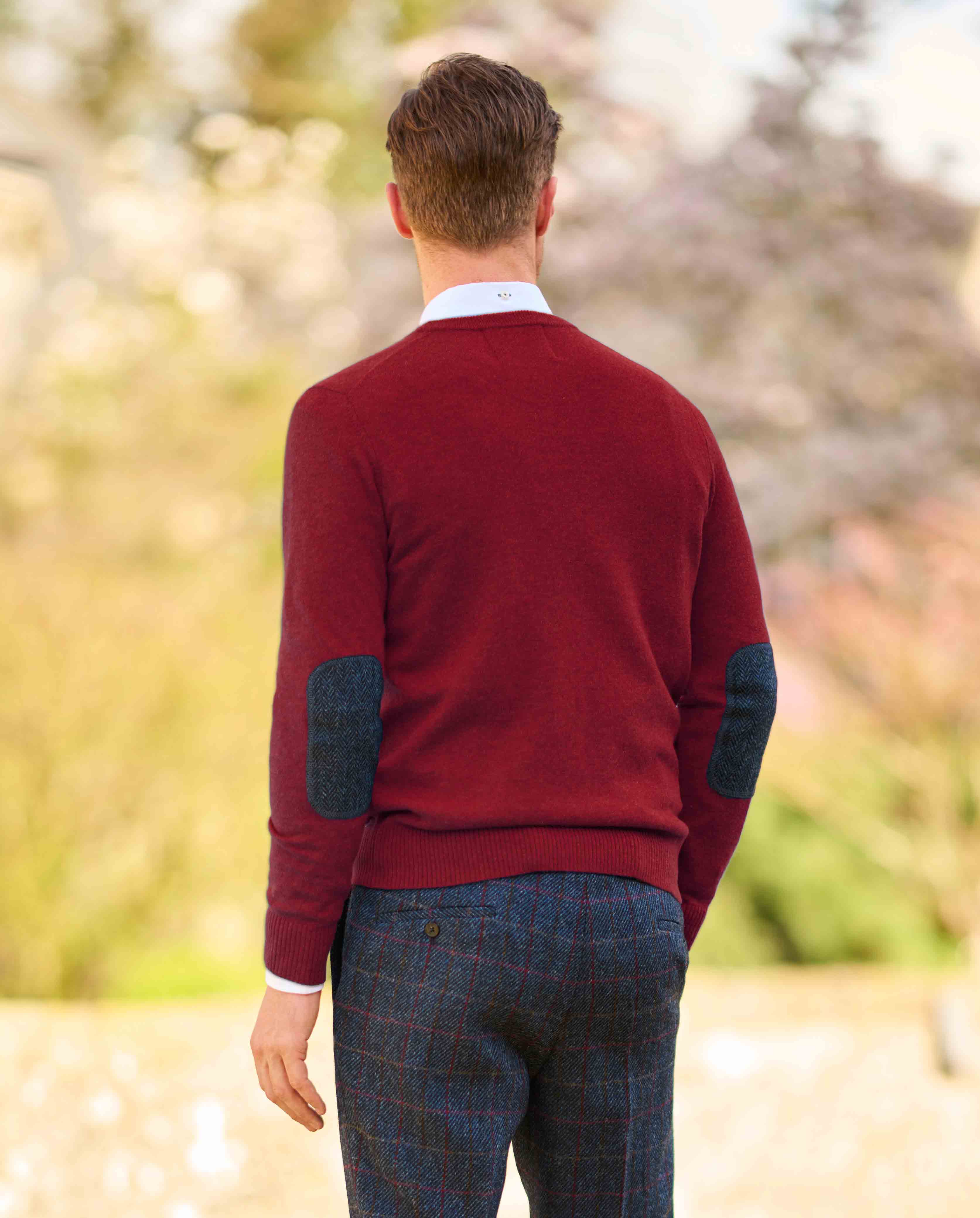 Men's knitted sweater ''Jack'' in red dahlia with Harris Tweed applications