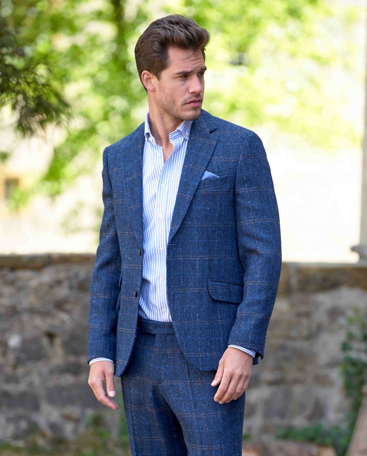 Harris Tweed colbert "London" in dark-blue herringbone, productkaart