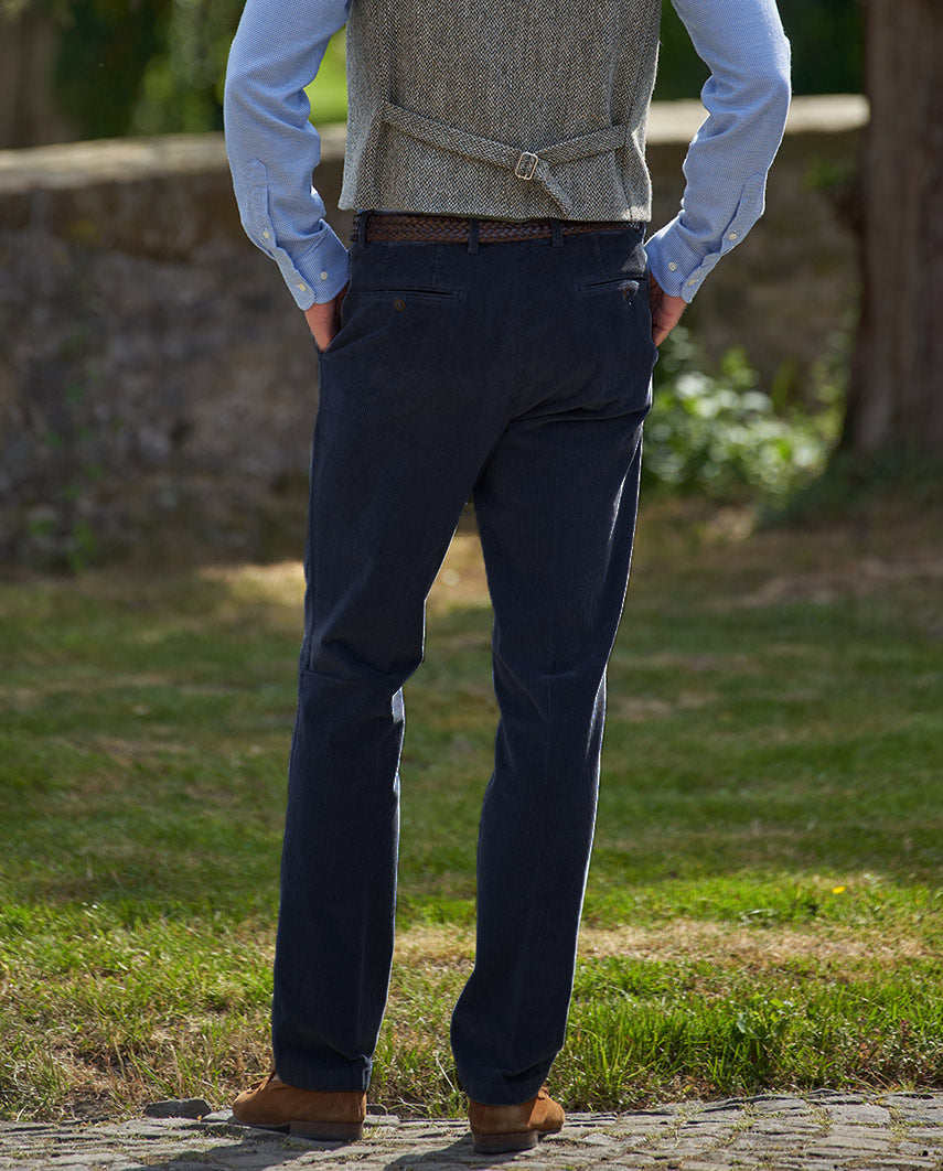 Herren Cordhose ''Mr. Bradley'' aus Genuacord in navy