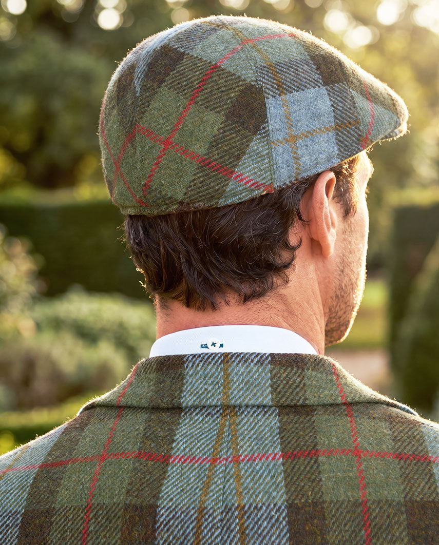 Schiebermütze "Henry Cap" aus original Harris Tweed in Highland Check
