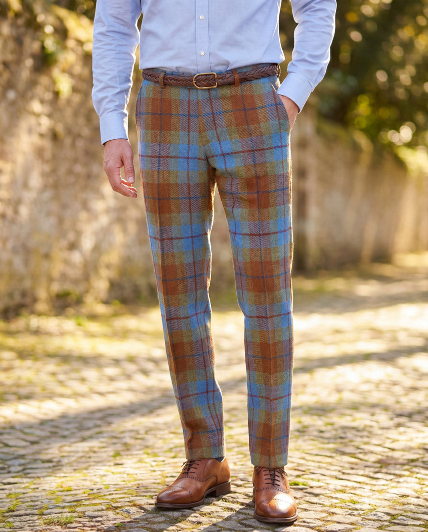 Harris Tweed Hose ''Mr. Miller " in Gold Tartan