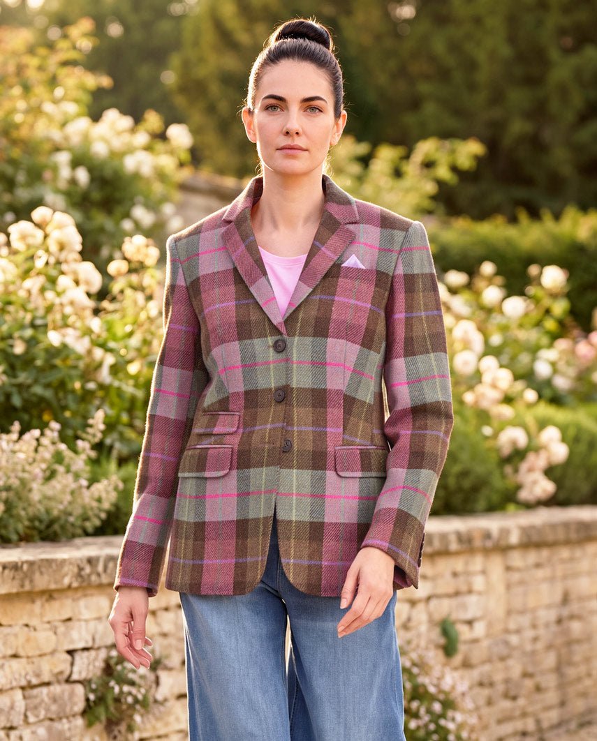 Harris Tweed Blazer ''Carola'' in Tartan Check - Wellington of Bilmore