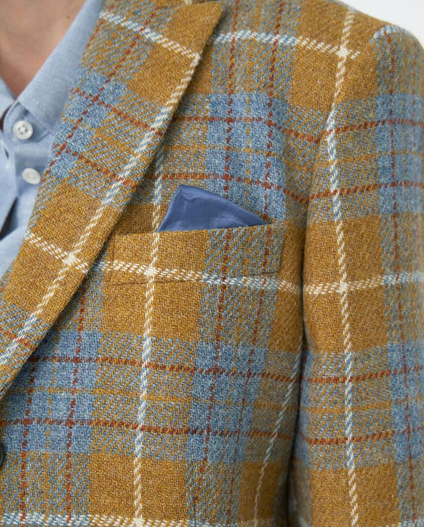 Harris Tweed Blazer ''Ladiesclub'' in amber check - Wellington of Bilmore