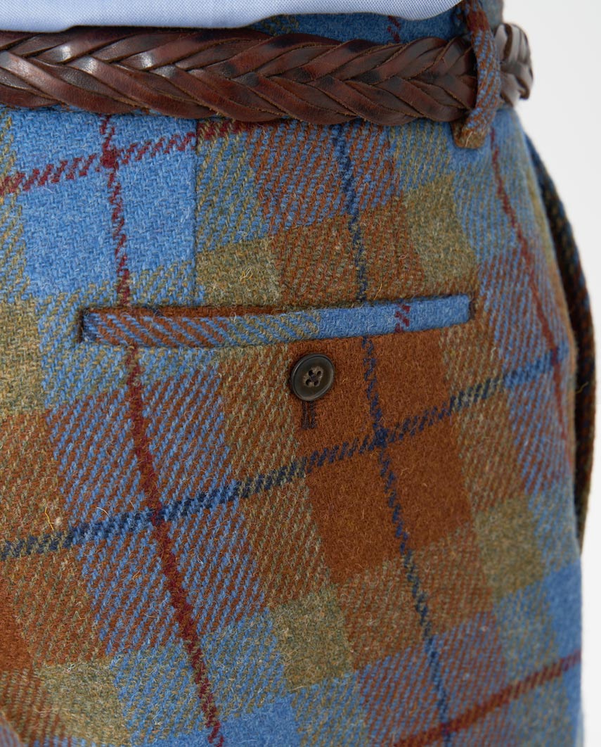 Harris Tweed Hose ''Mr. Miller " in Gold Tartan - Wellington of Bilmore