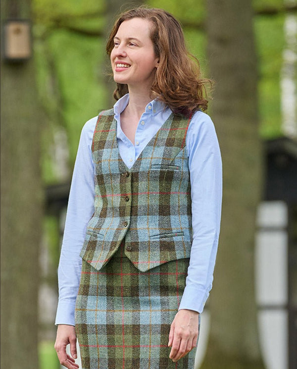 Harris Tweed gilet "Lea" in Highland Check