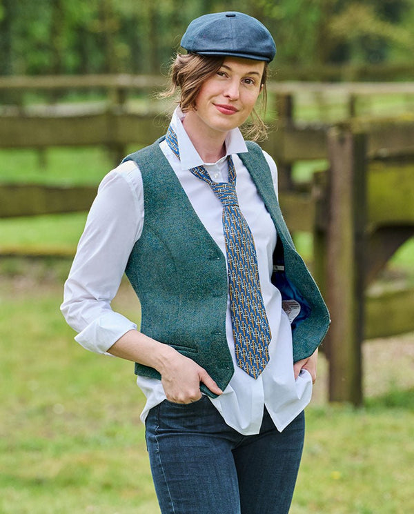 Harris Tweed gilet "Lea" in bright shadow