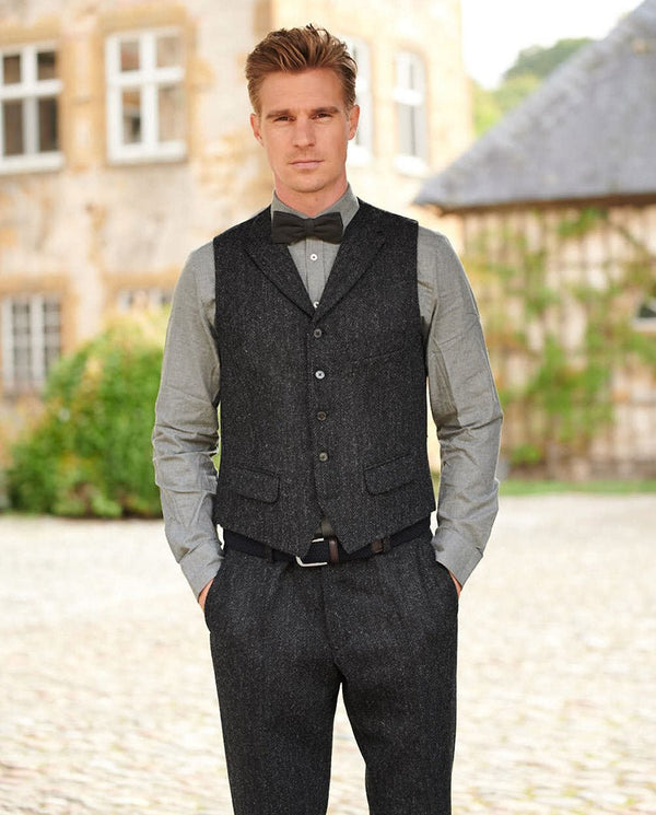 Harris Tweed gilet "Wales" in charcoal