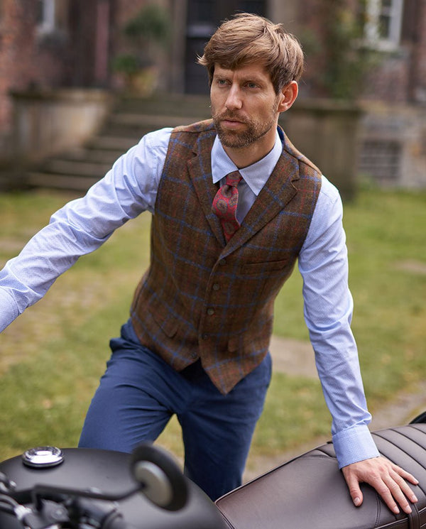 Harris Tweed gilet "Wales" in Lord's Overcheck