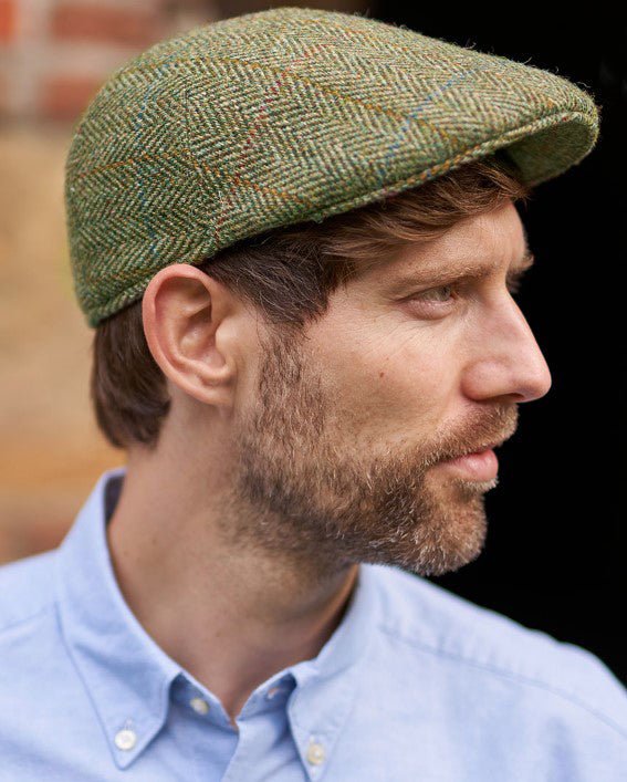 Henry Cap - Harris Tweed flatcap in light green