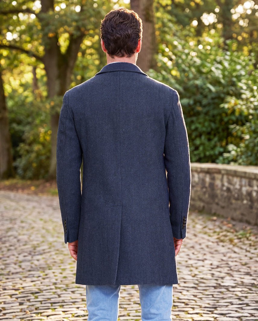 Herren Tweedmantel ''Howard'' in blue Herringbone - Wellington of Bilmore