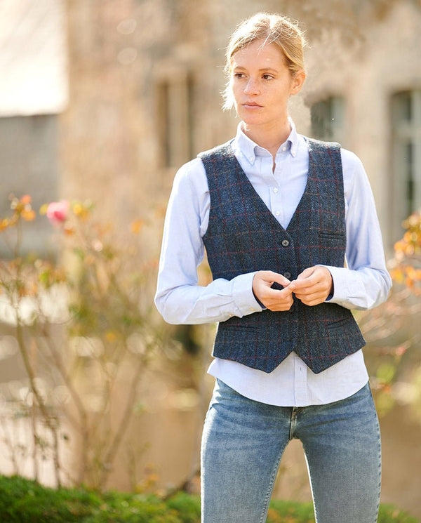 Lea - Harris Tweed gilet in scottish blue